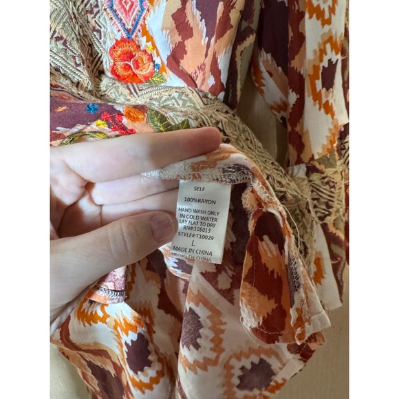 Savanna Jane Womens Boho Embroidered Ikat Print Bell Sleeve Blouse Top Large - Picture 6 of 7